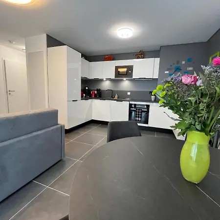 Lake Home Apartament
